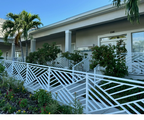 image of the front of Dr. Ruggieri's office in Punta Gorda, Florida